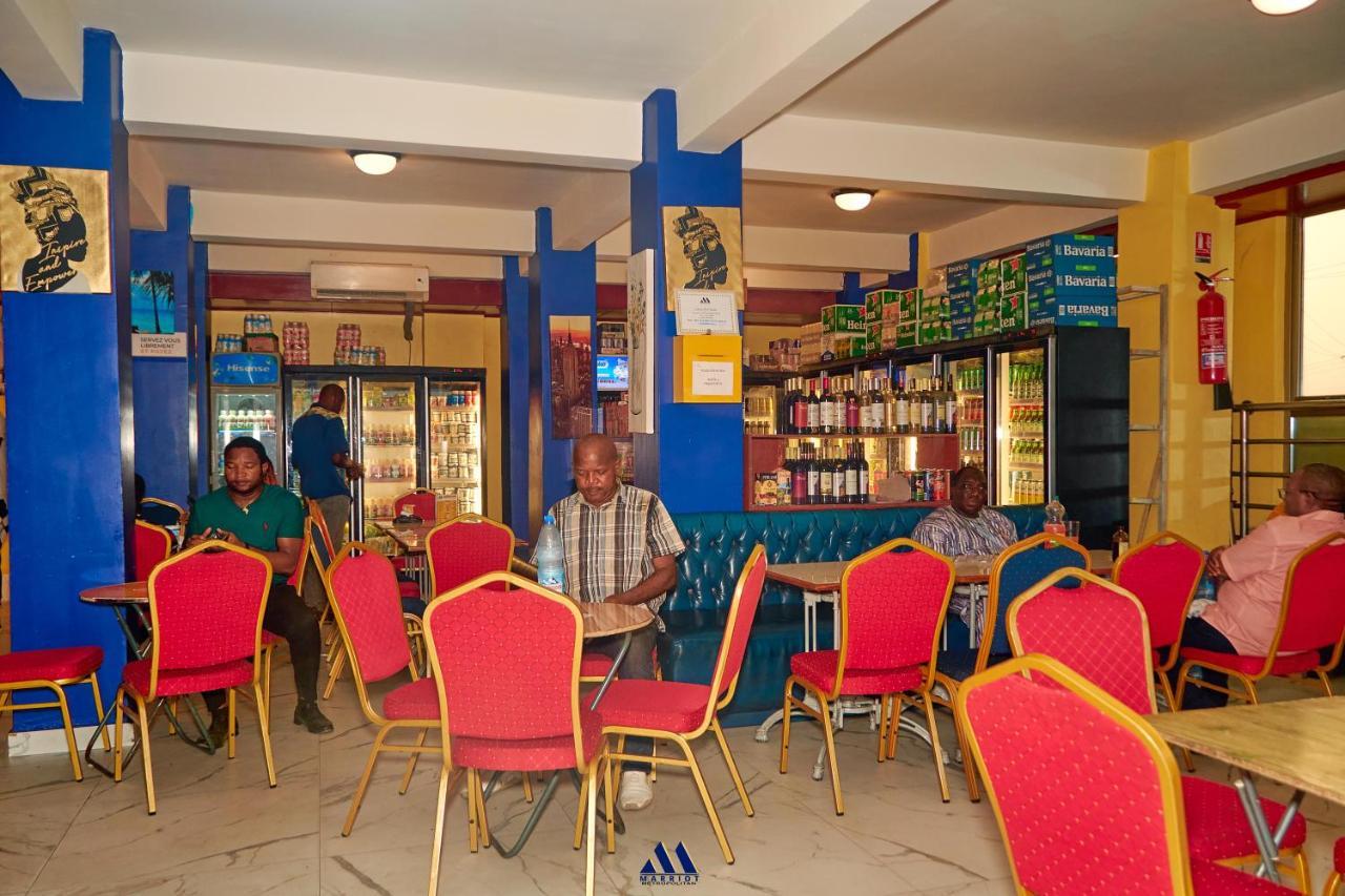 Marriot Metropolitan Hotel Douala Exterior photo